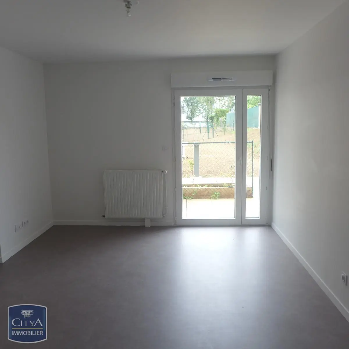 Photo 2 Appartement 1 pièce 28.85m²