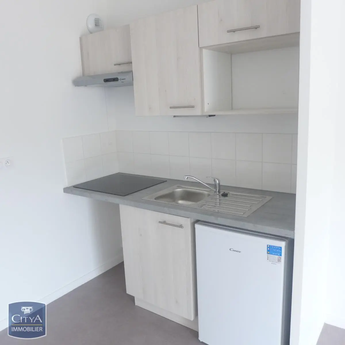 Photo 3 Appartement 1 pièce 28.85m²
