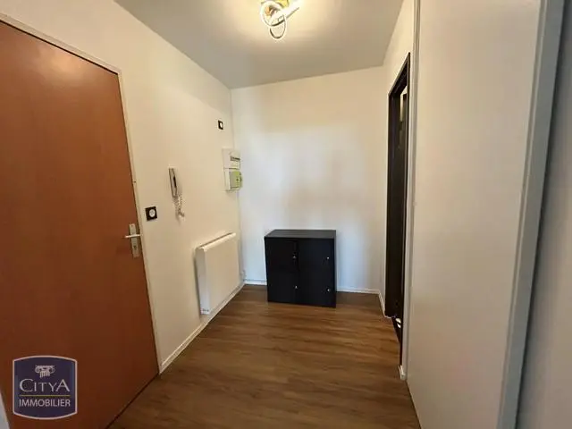Photo 3 Appartement 1 pièce 29.87m²