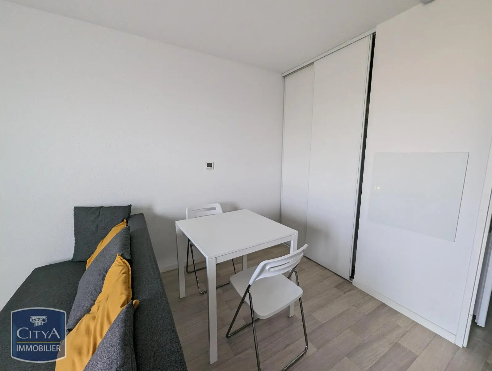 Photo 5 Appartement 1 pièce 19.54m²