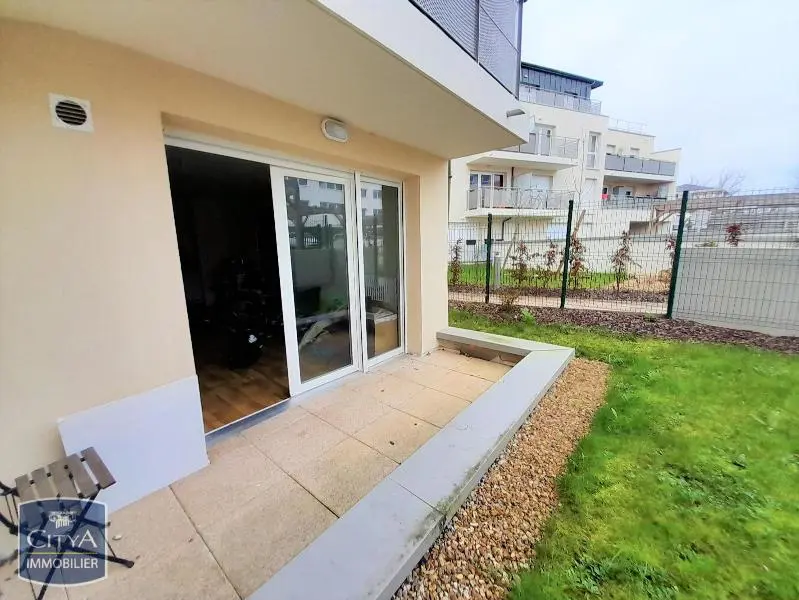 Photo 2 Appartement 1 pièce 33.88m²