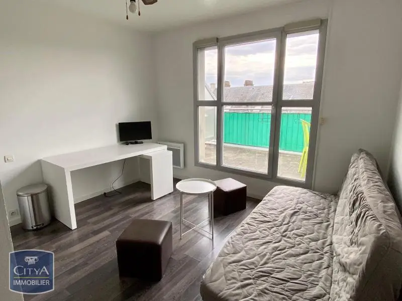 Photo 1 Appartement 1 pièce 16.72m²