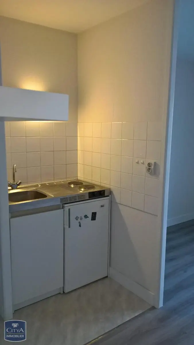 Photo 2 Appartement 1 pièce 20m²