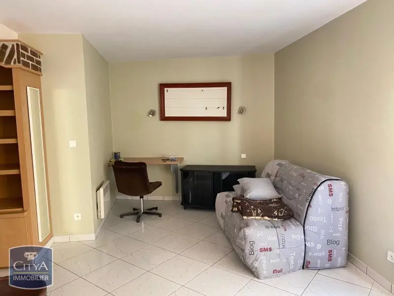 Photo 2 Appartement 1 pièce 36.77m²