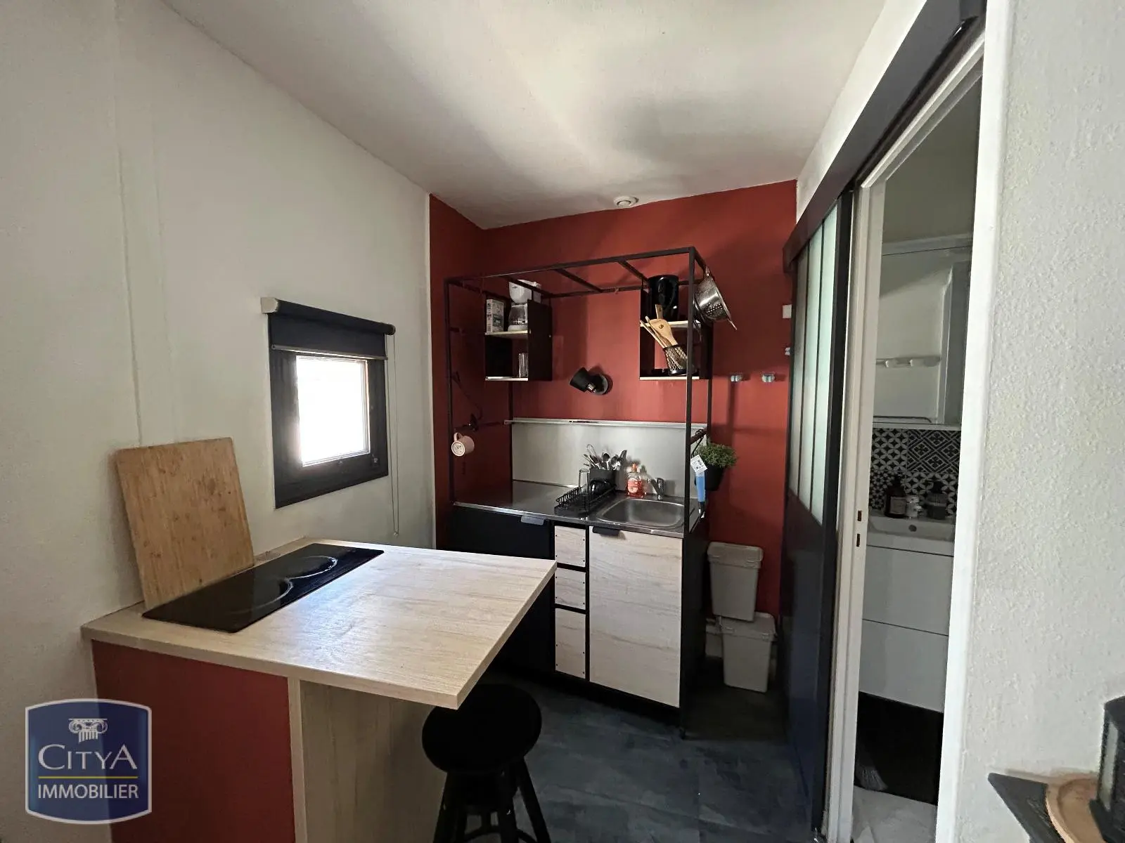 Photo 1 Appartement 1 pièce 27.47m²