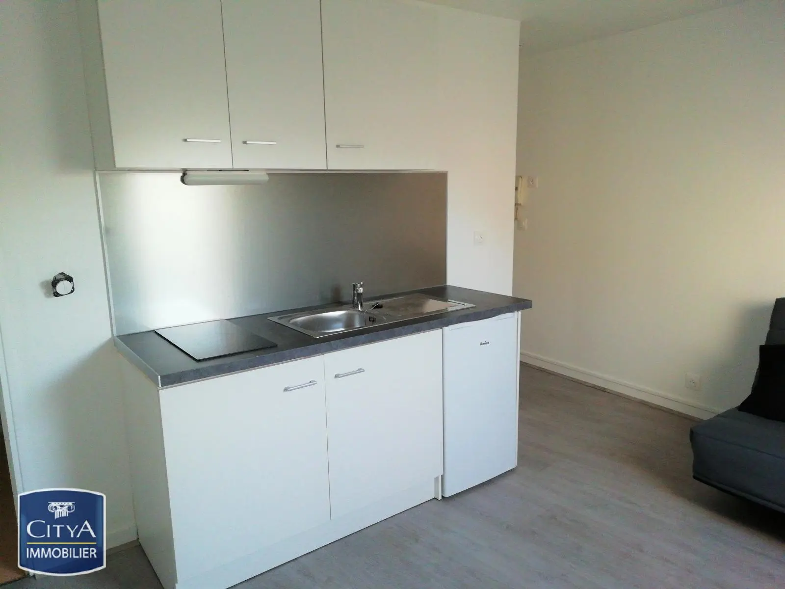 Photo 3 Appartement 1 pièce 14.61m²