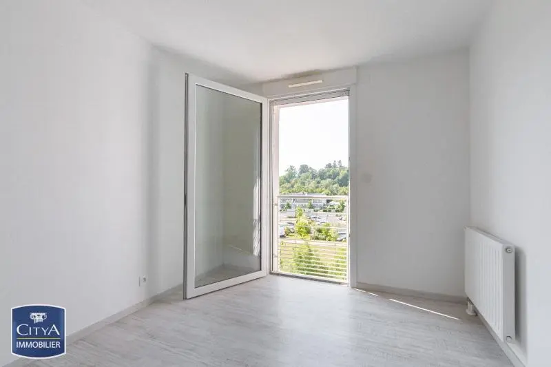 Photo 7 Appartement 4 pièces 84.15m²
