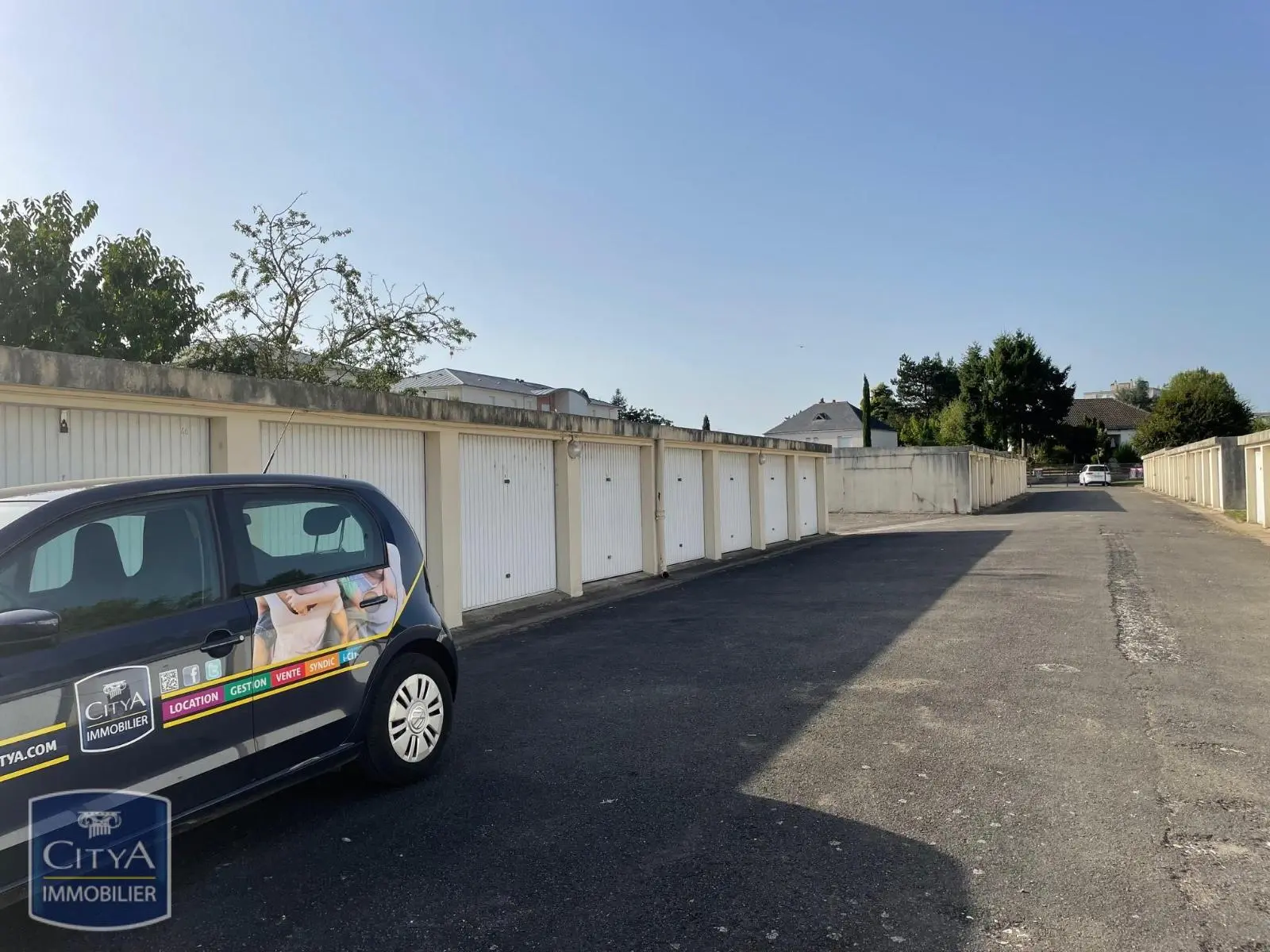 Photo 2 parking Tours