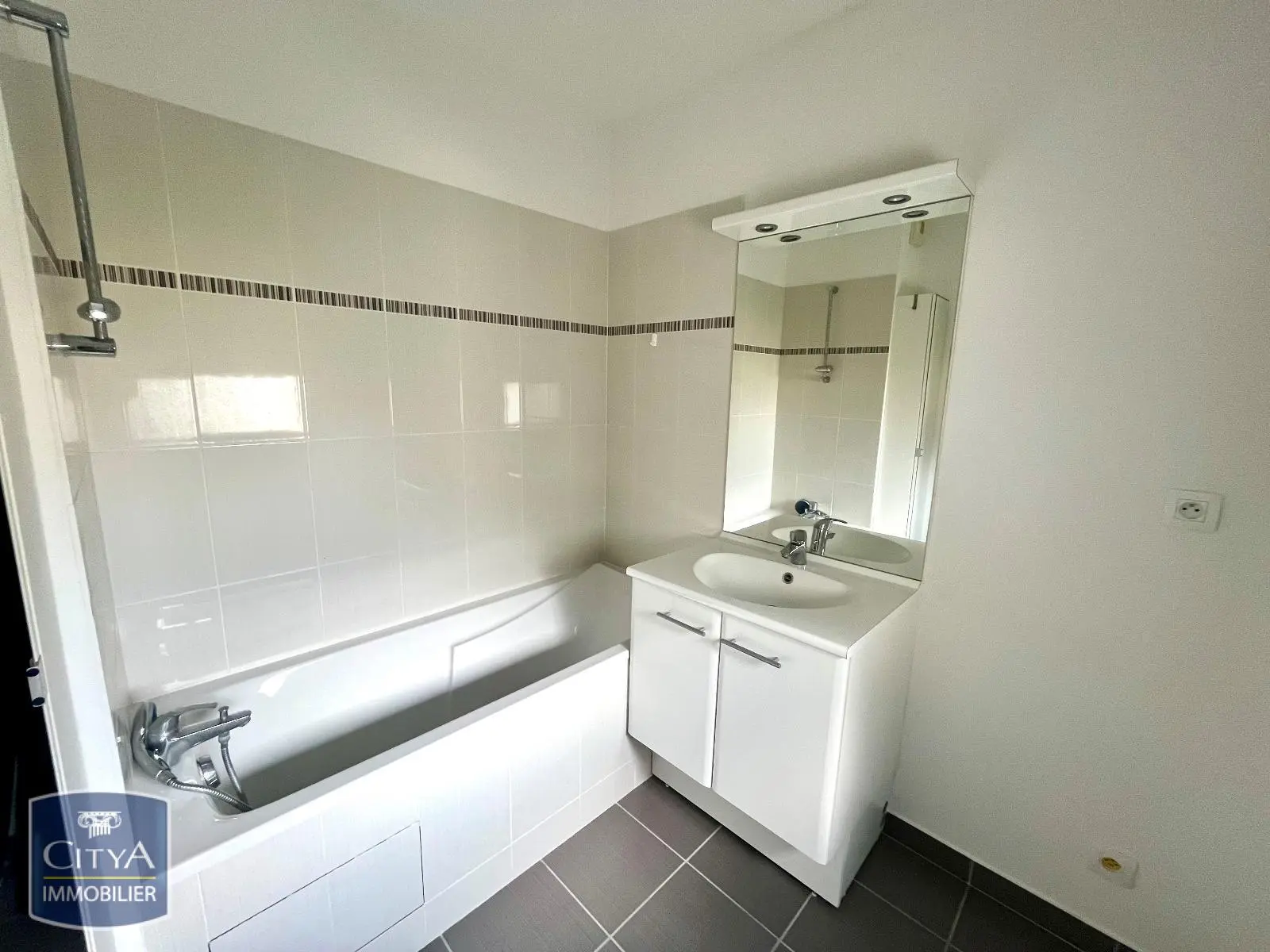 Photo 4 appartement Tours