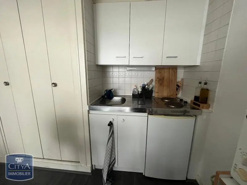 Photo 3 Appartement 1 pièce 26.74m²