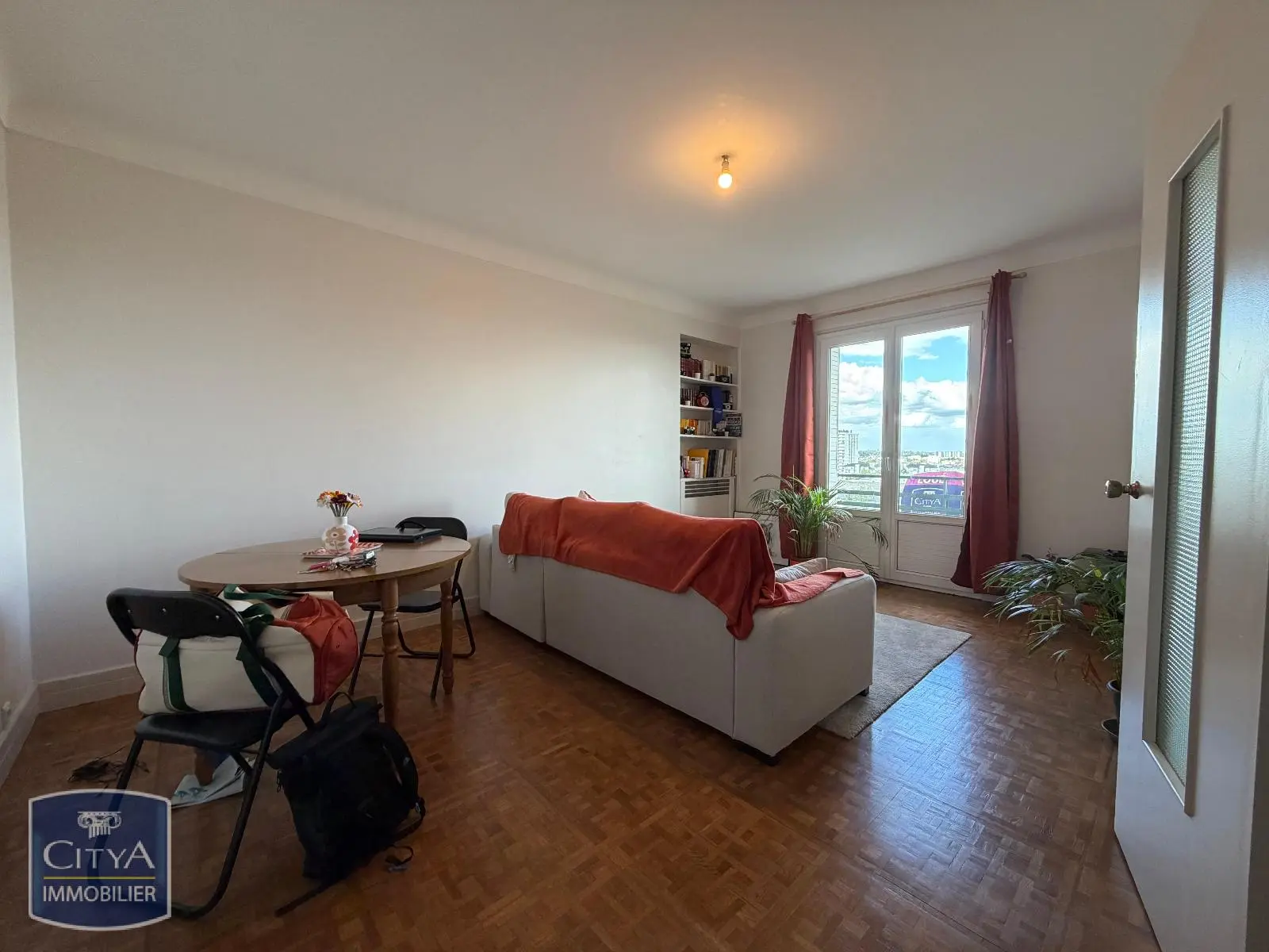 Photo 2 appartement Tours