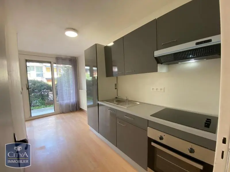 Photo 1 Appartement 1 pièce 35.39m²