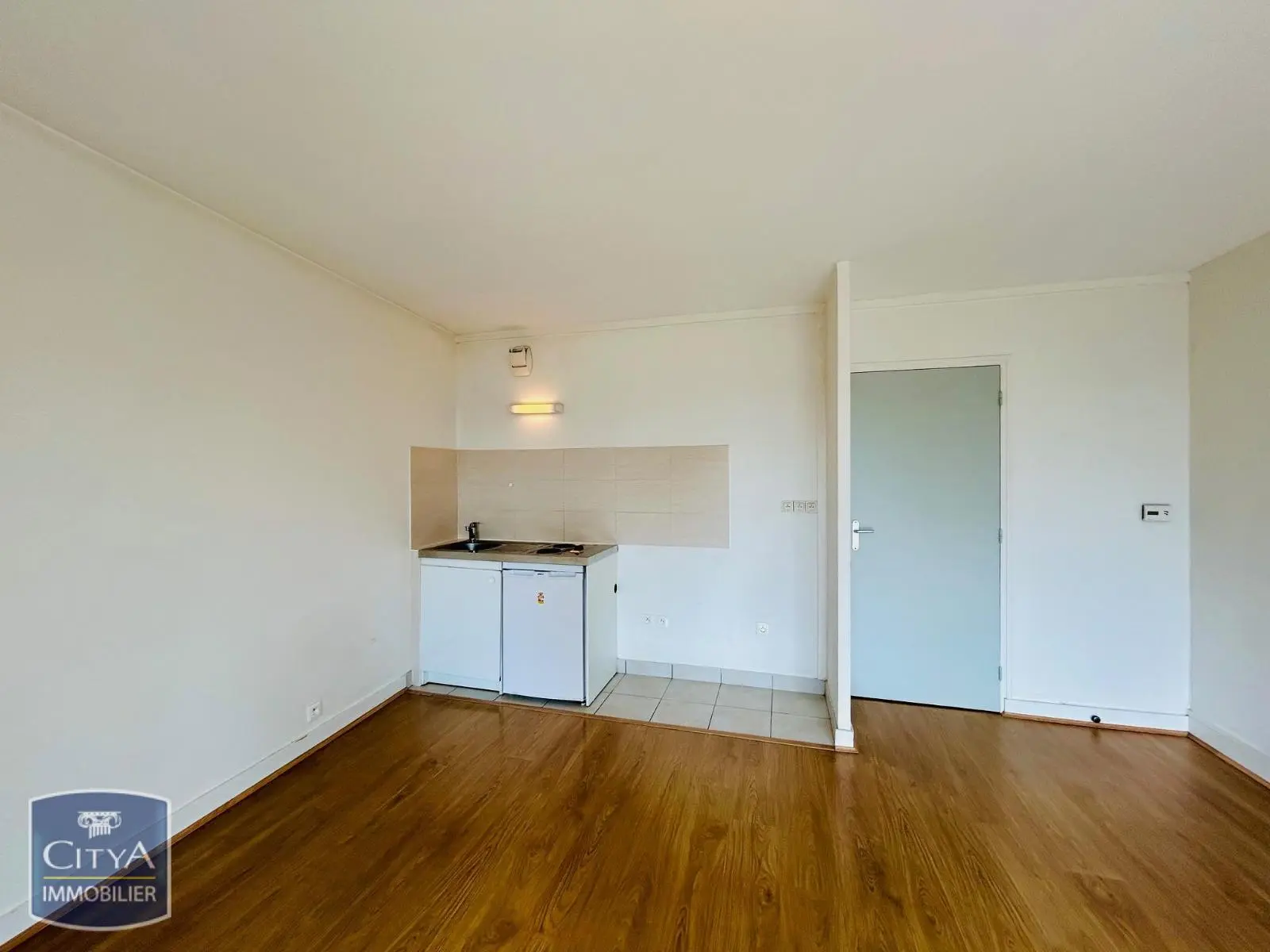 Photo 4 Appartement 1 pièce 31.23m²