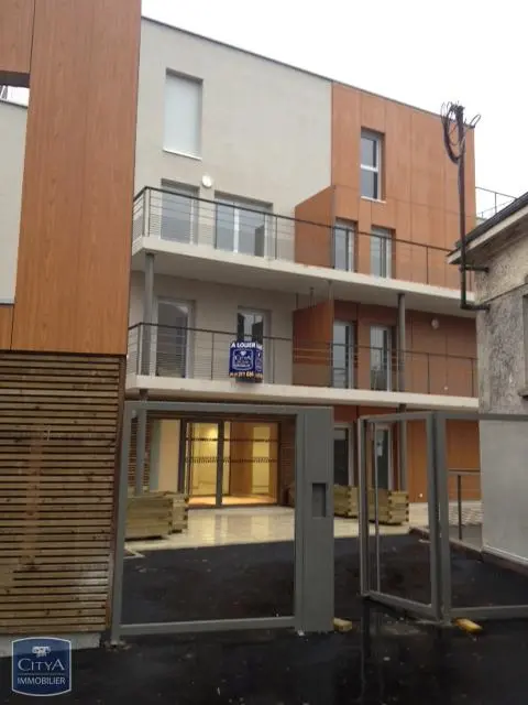 LA PIERRE DE GROISON