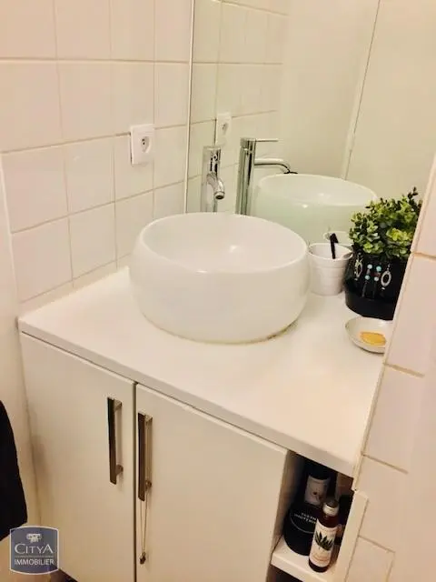 Photo 8 Appartement 1 pièce 23.53m²