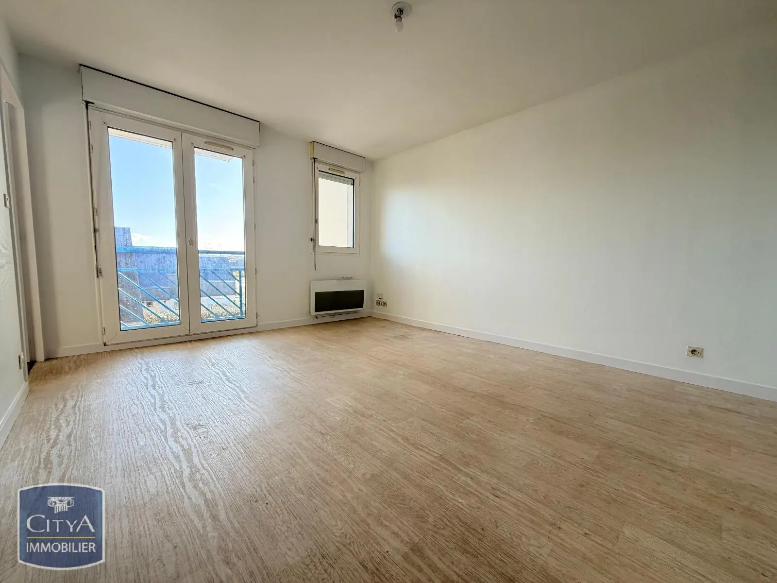 Photo 2 Appartement 1 pièce 29.83m²