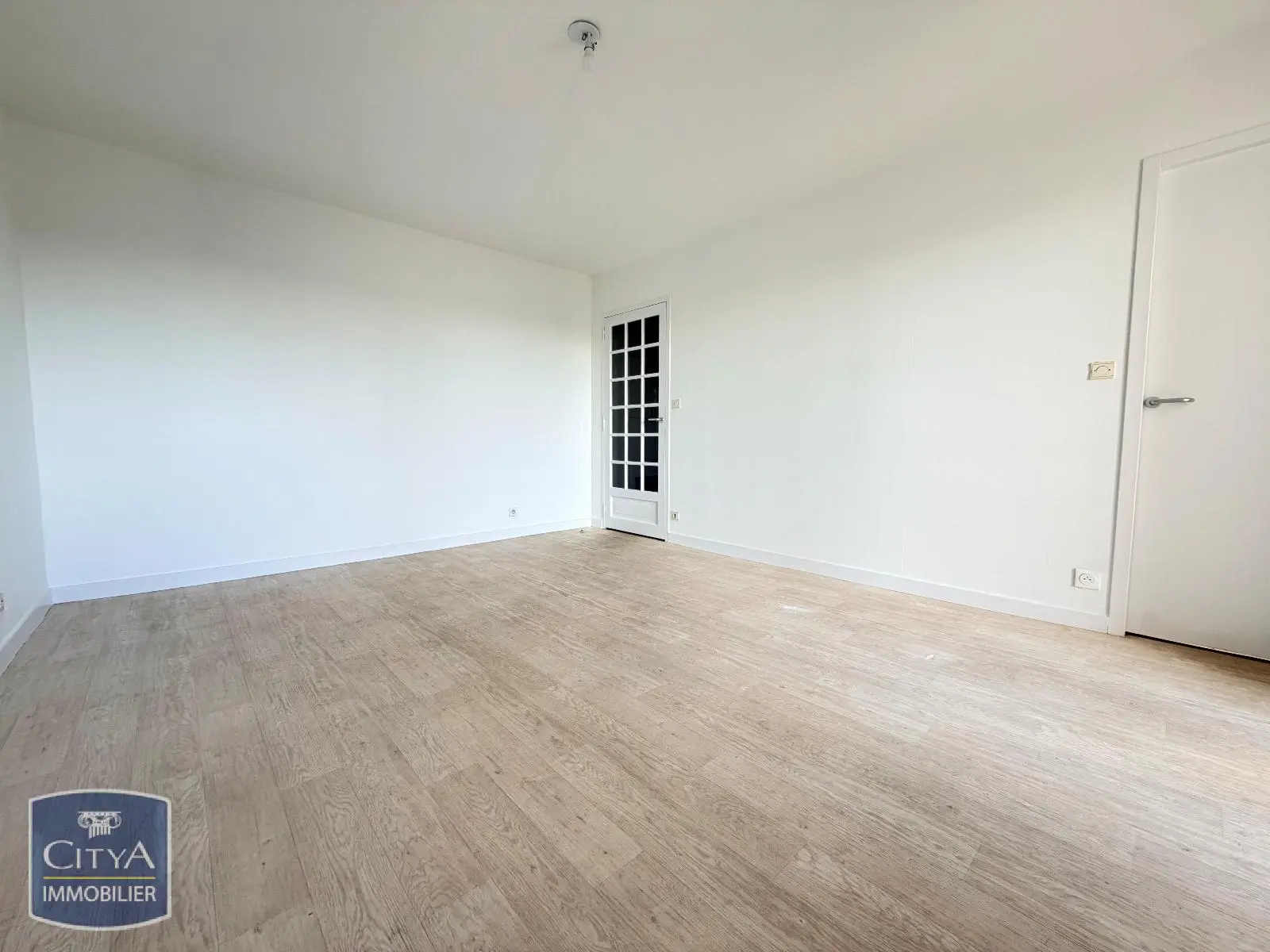 Photo 3 Appartement 1 pièce 29.83m²