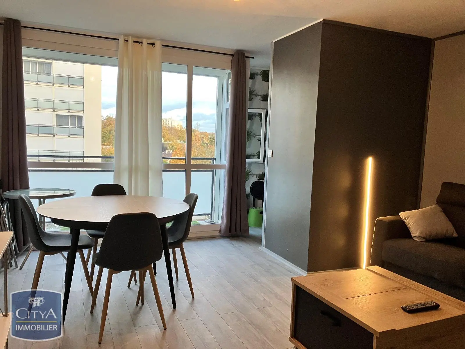Photo 3 Appartement 1 pièce 29.42m²