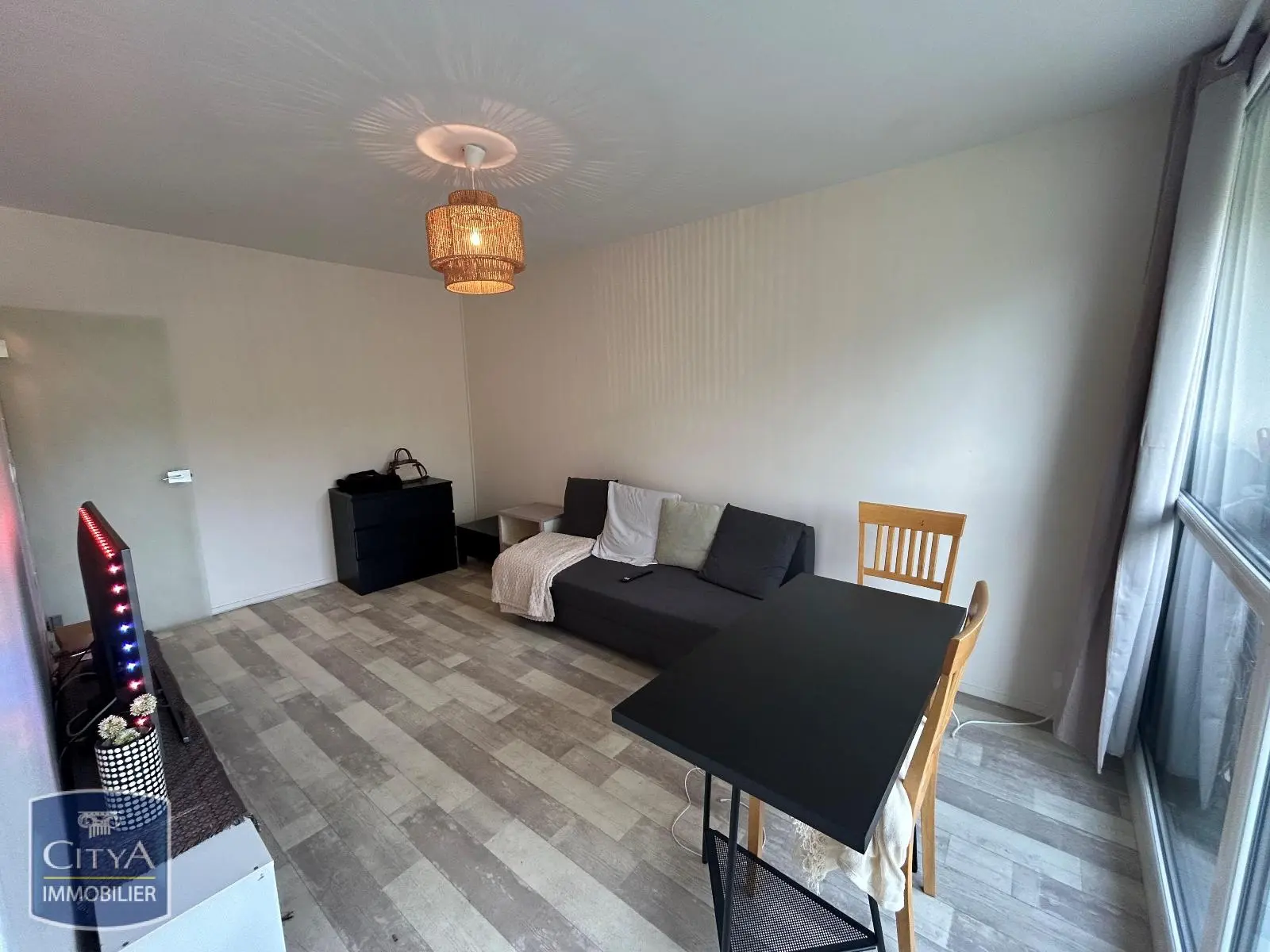 Photo 2 Appartement 1 pièce 21.01m²