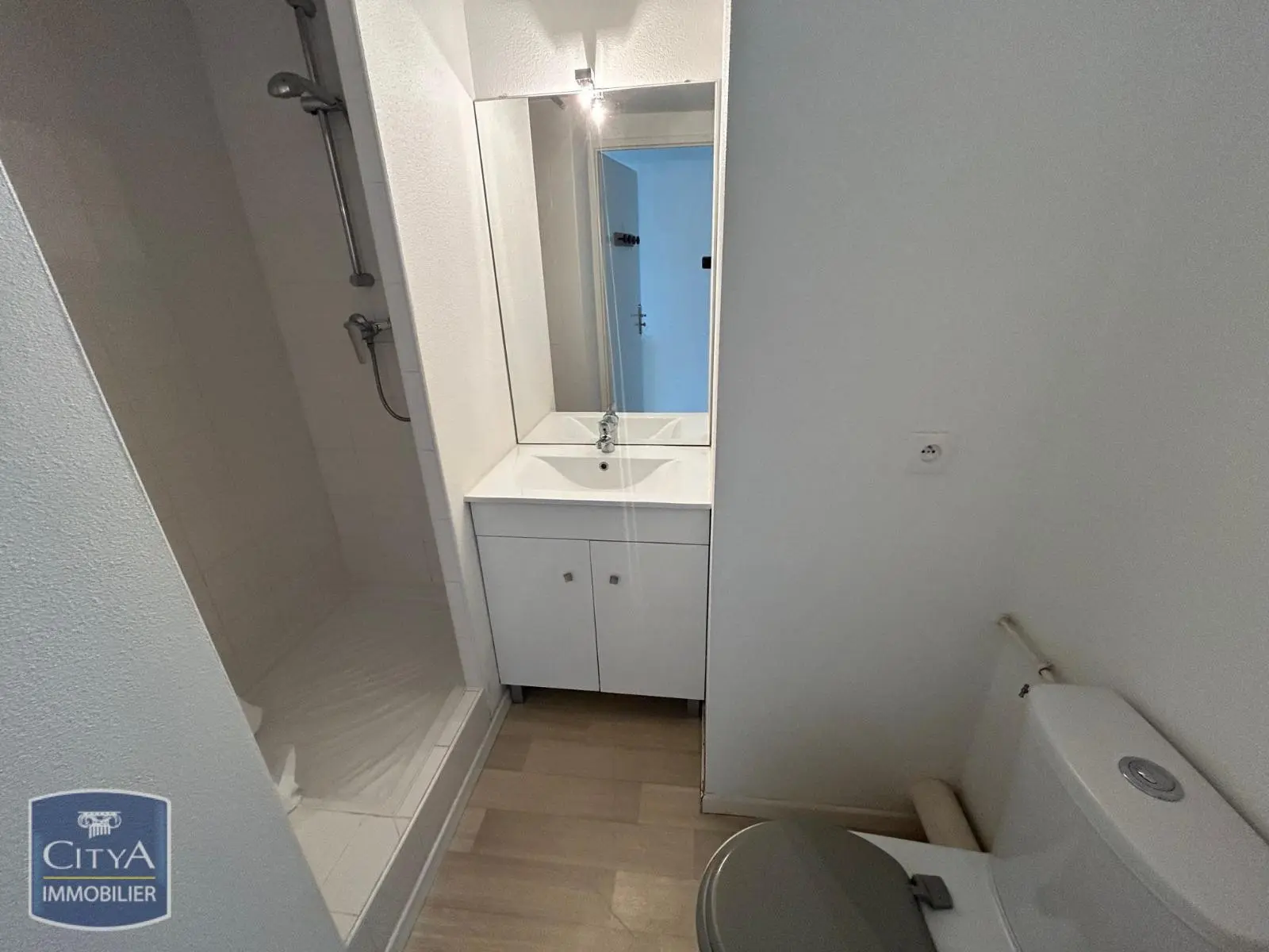 Photo 3 Appartement 1 pièce 19.54m²