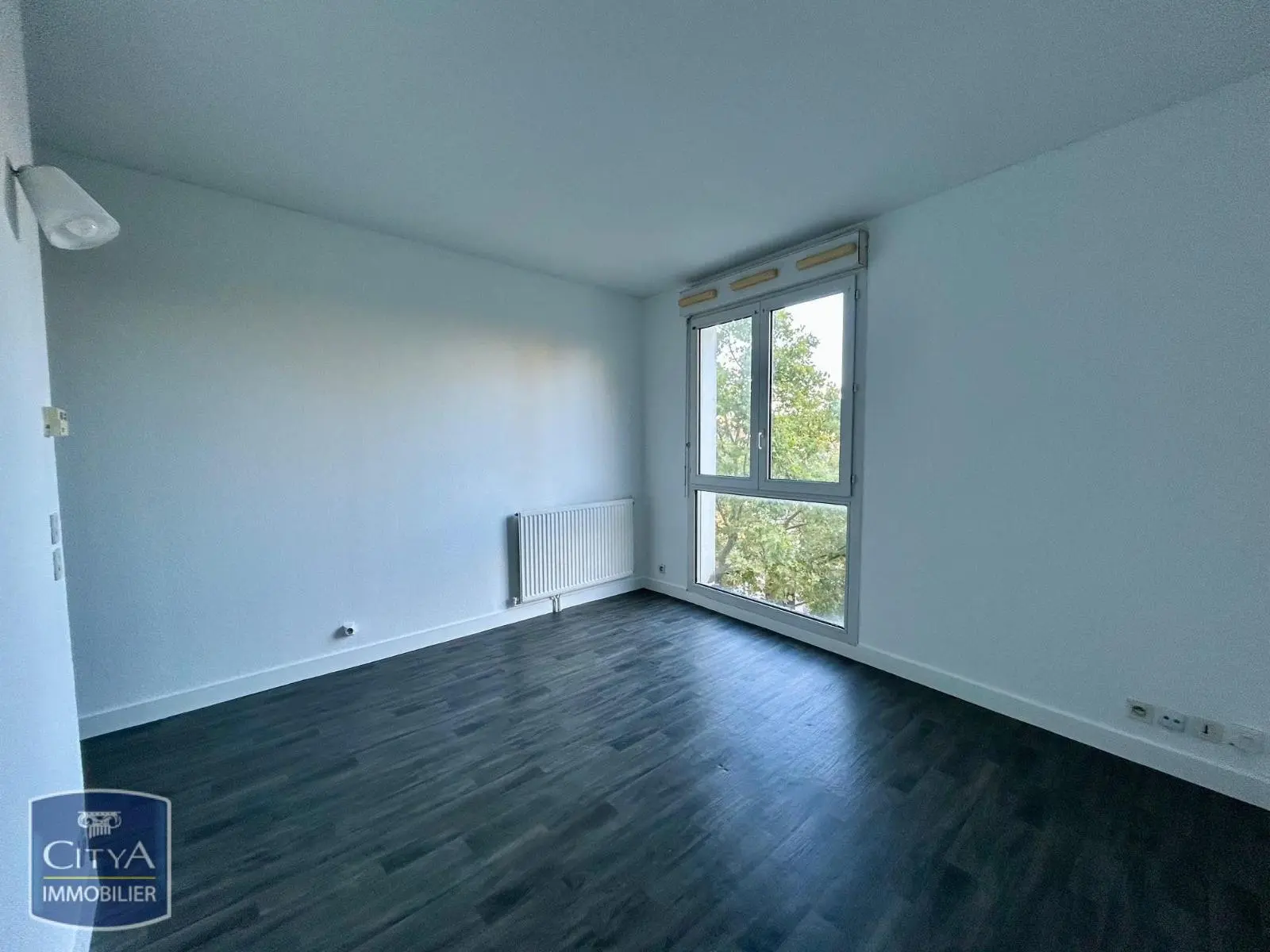 Photo 1 Appartement 1 pièce 25.95m²