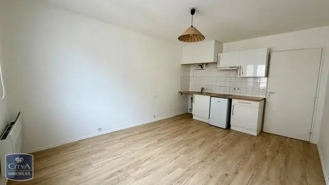 Photo 2 Appartement 1 pièce 22.32m²