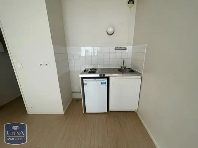 Photo 2 Appartement 1 pièce 21.13m²