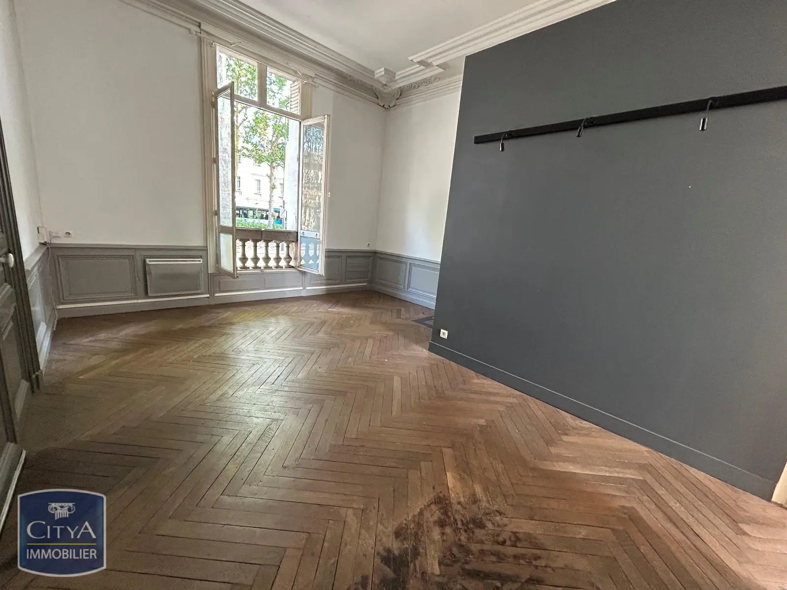 Photo 2 Local Commercial 45.25m²