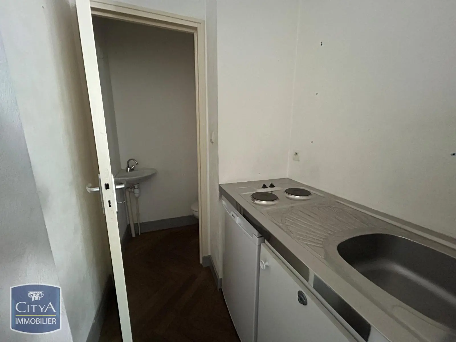 Photo 4 Local Commercial 45.25m²