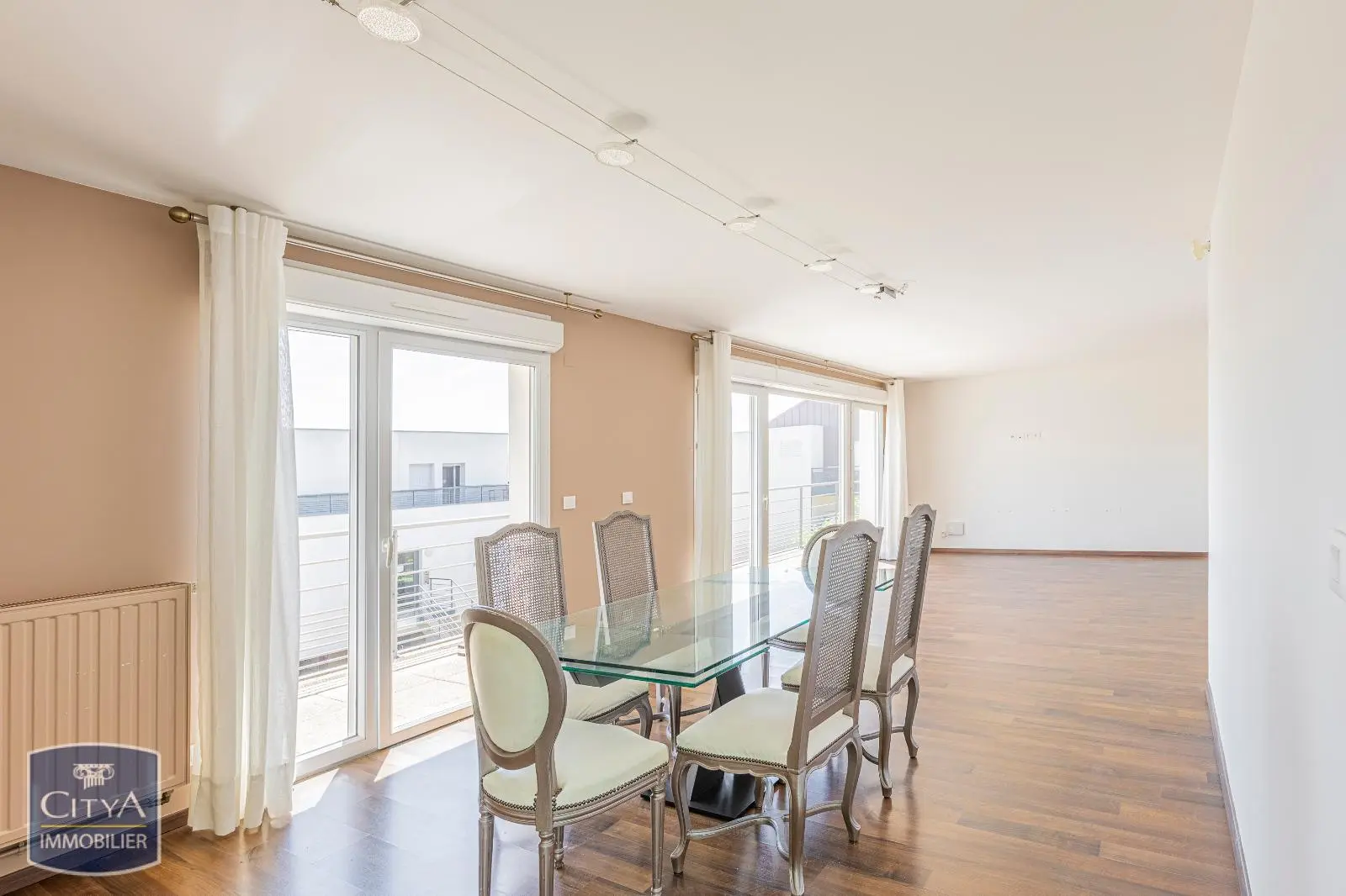 Photo 7 Appartement 6 pièces 120m²