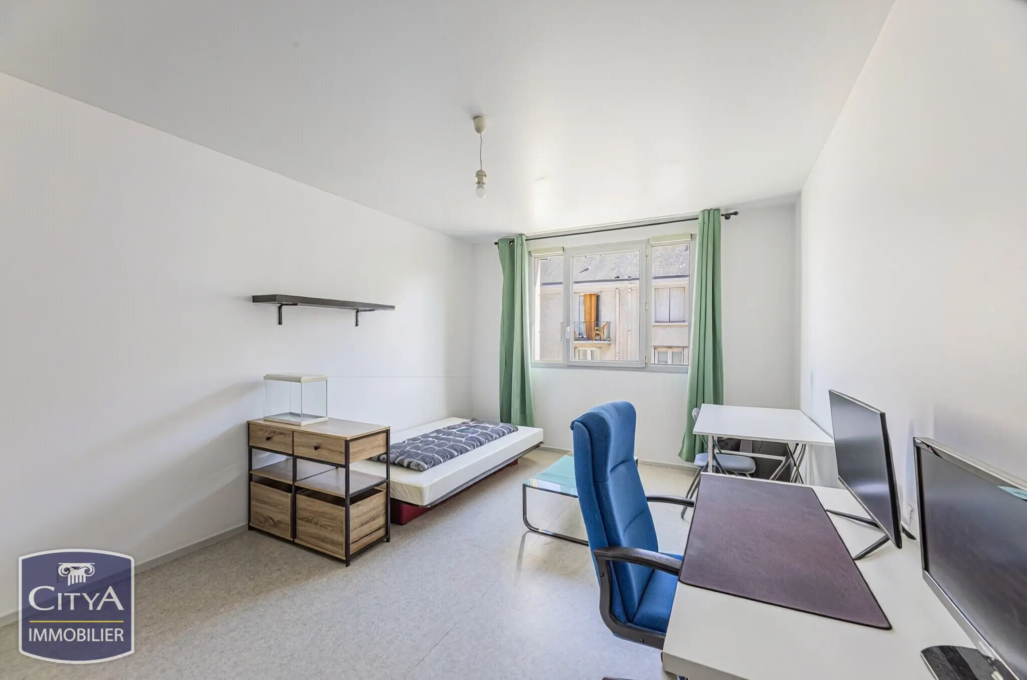 Photo 1 Appartement 1 pièce 23m²