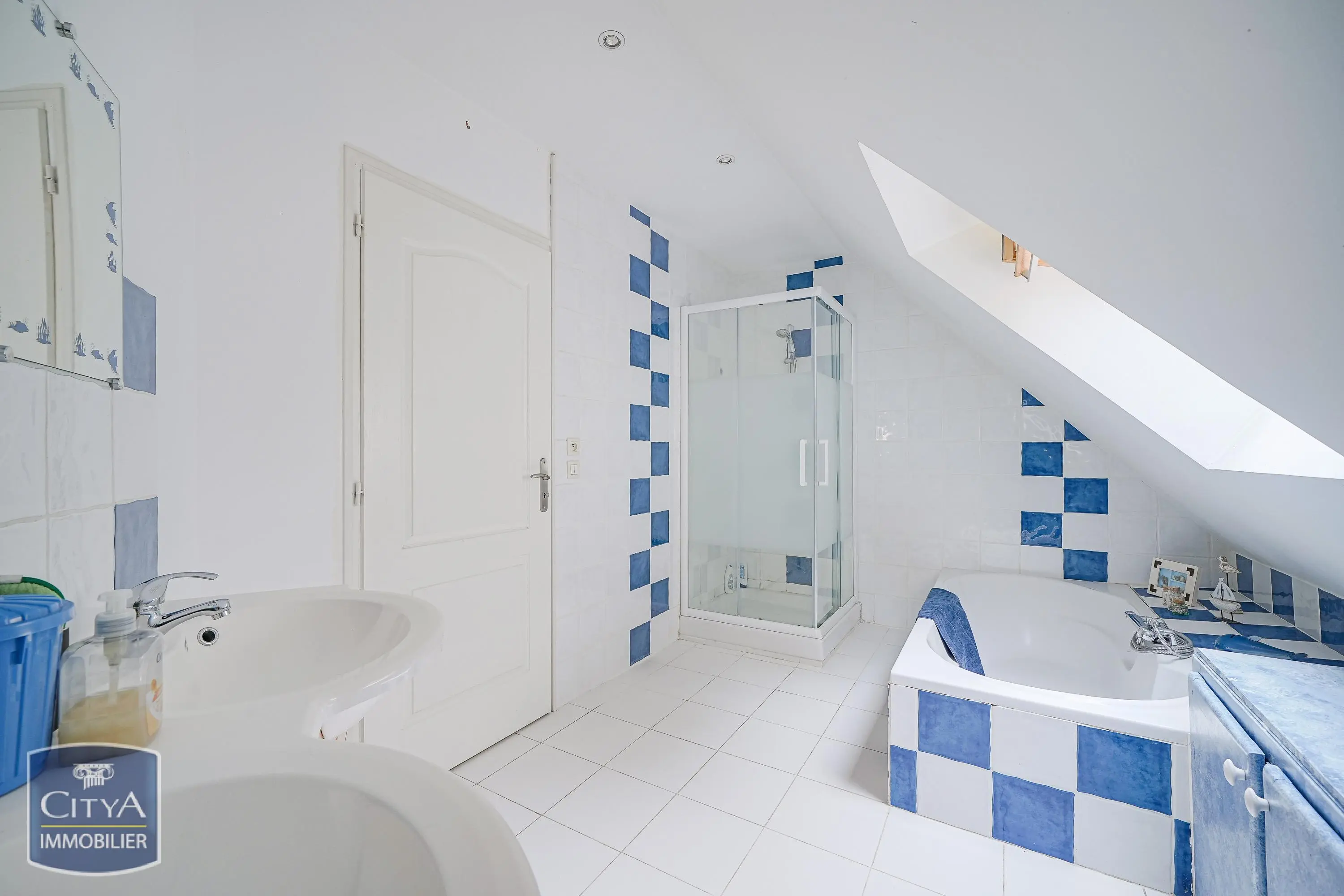 Photo 12 Maison 8 pièces 185m²