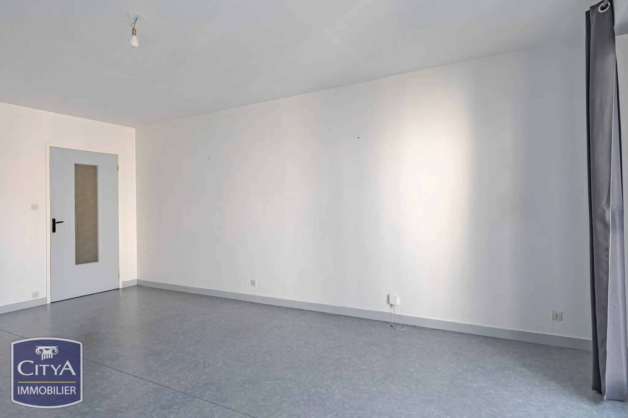 Photo 2 Appartement 2 pièces 61m²