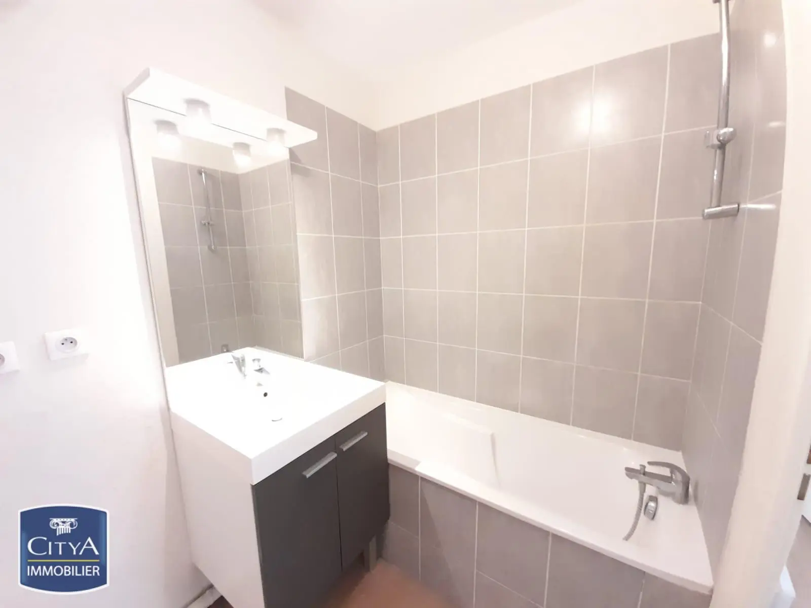 Photo 4 Appartement 2 pièces 47.5m²