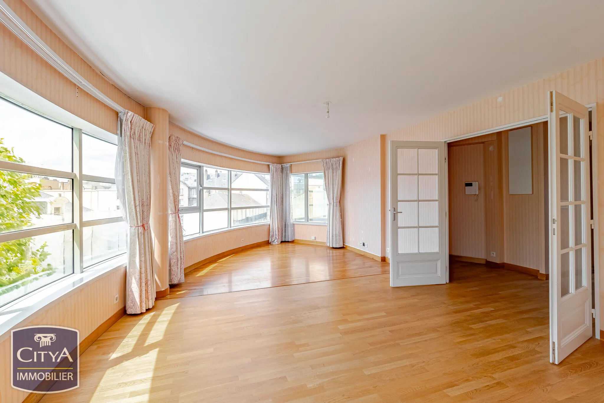 Photo 2 appartement Tours