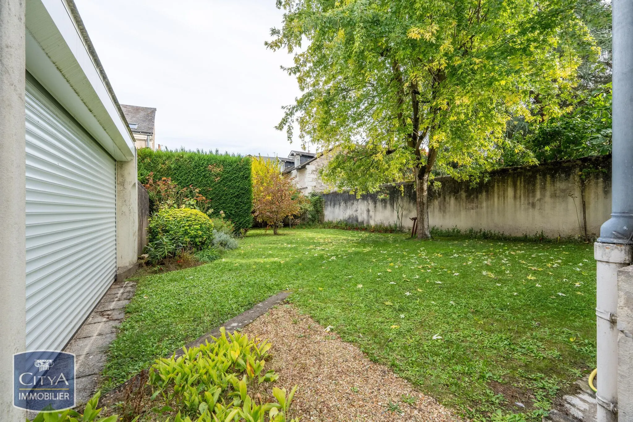 Photo 2 Maison 10 pièces 200m²