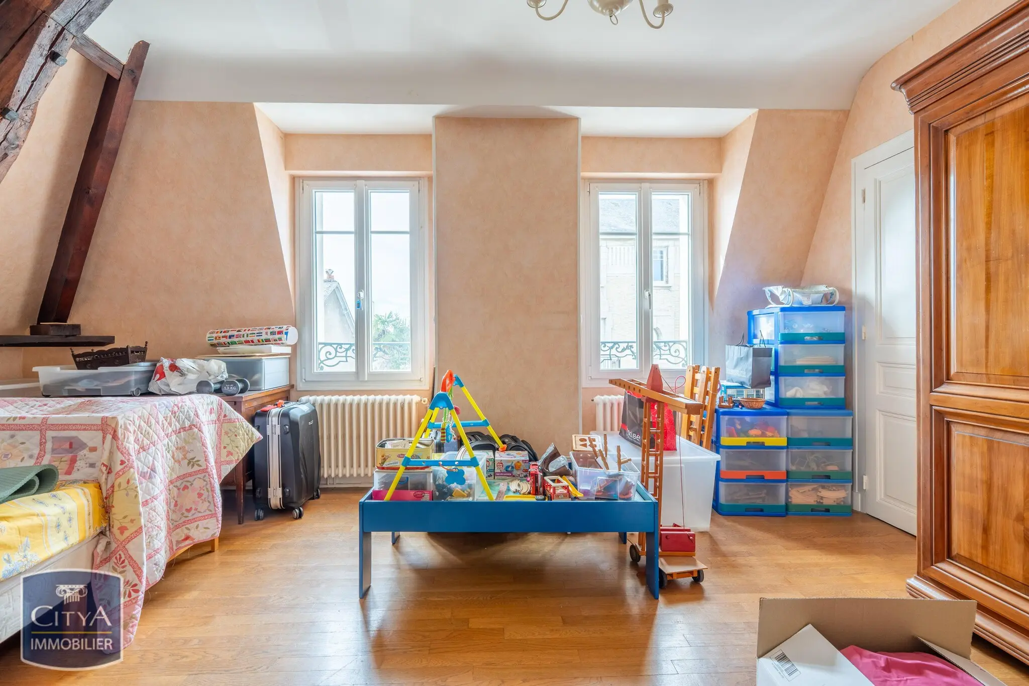 Photo 12 Maison 10 pièces 200m²