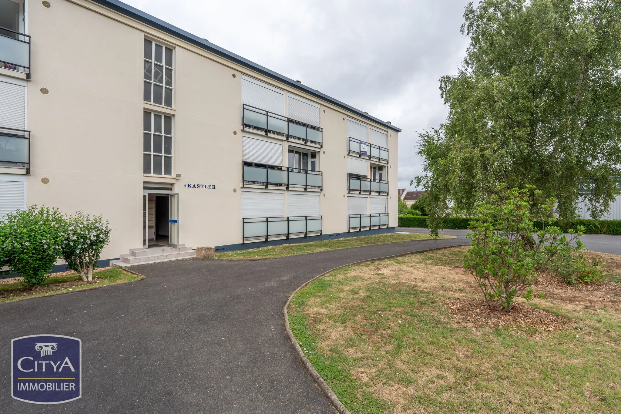 Photo 1 Appartement 1 pièce 20.2m²