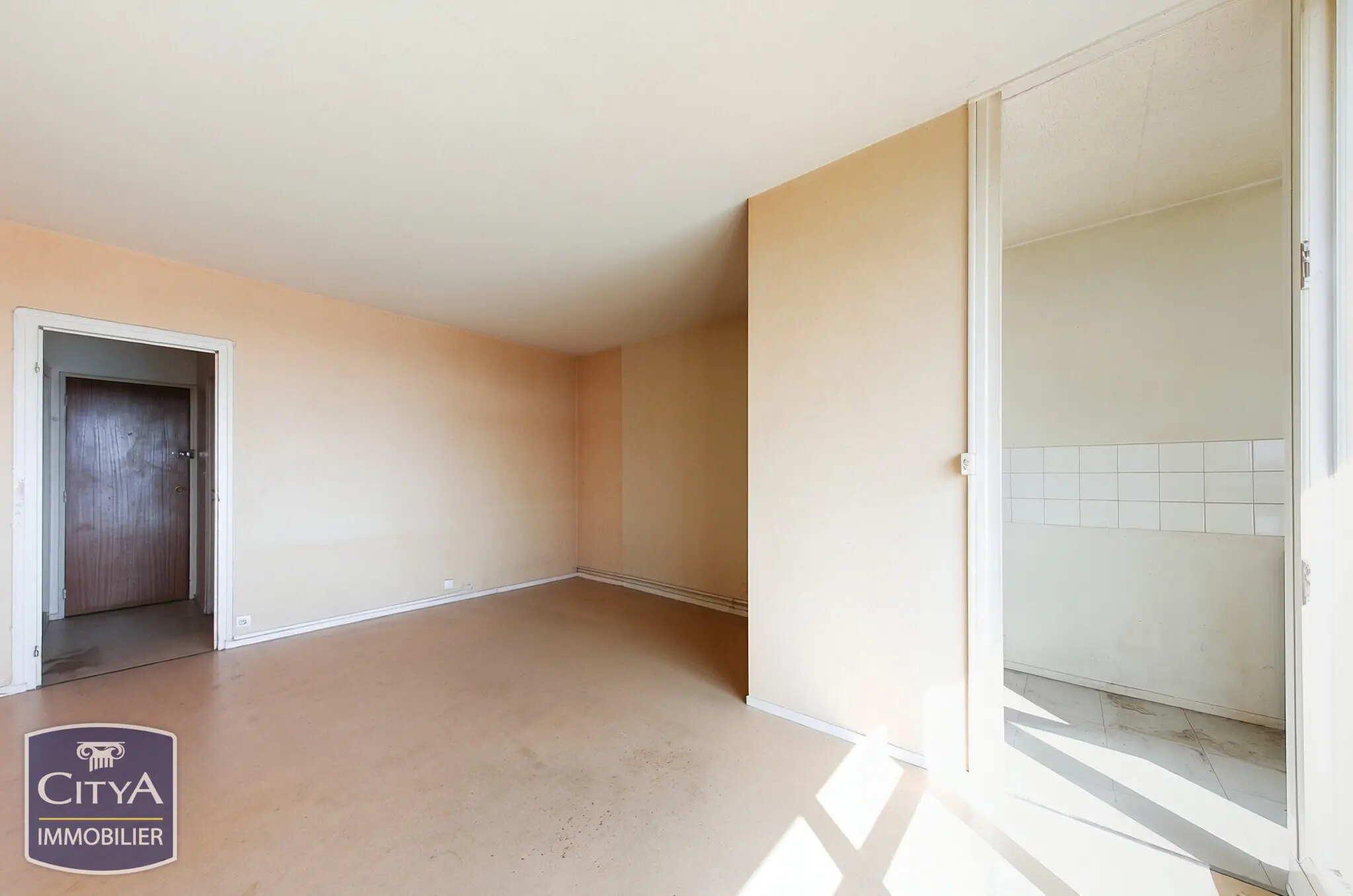 Photo 2 Appartement 1 pièce 30m²