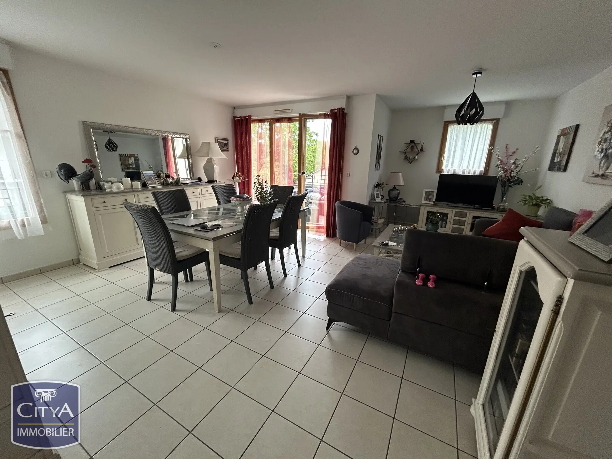 Photo 2 Appartement 4 pièces 100m²