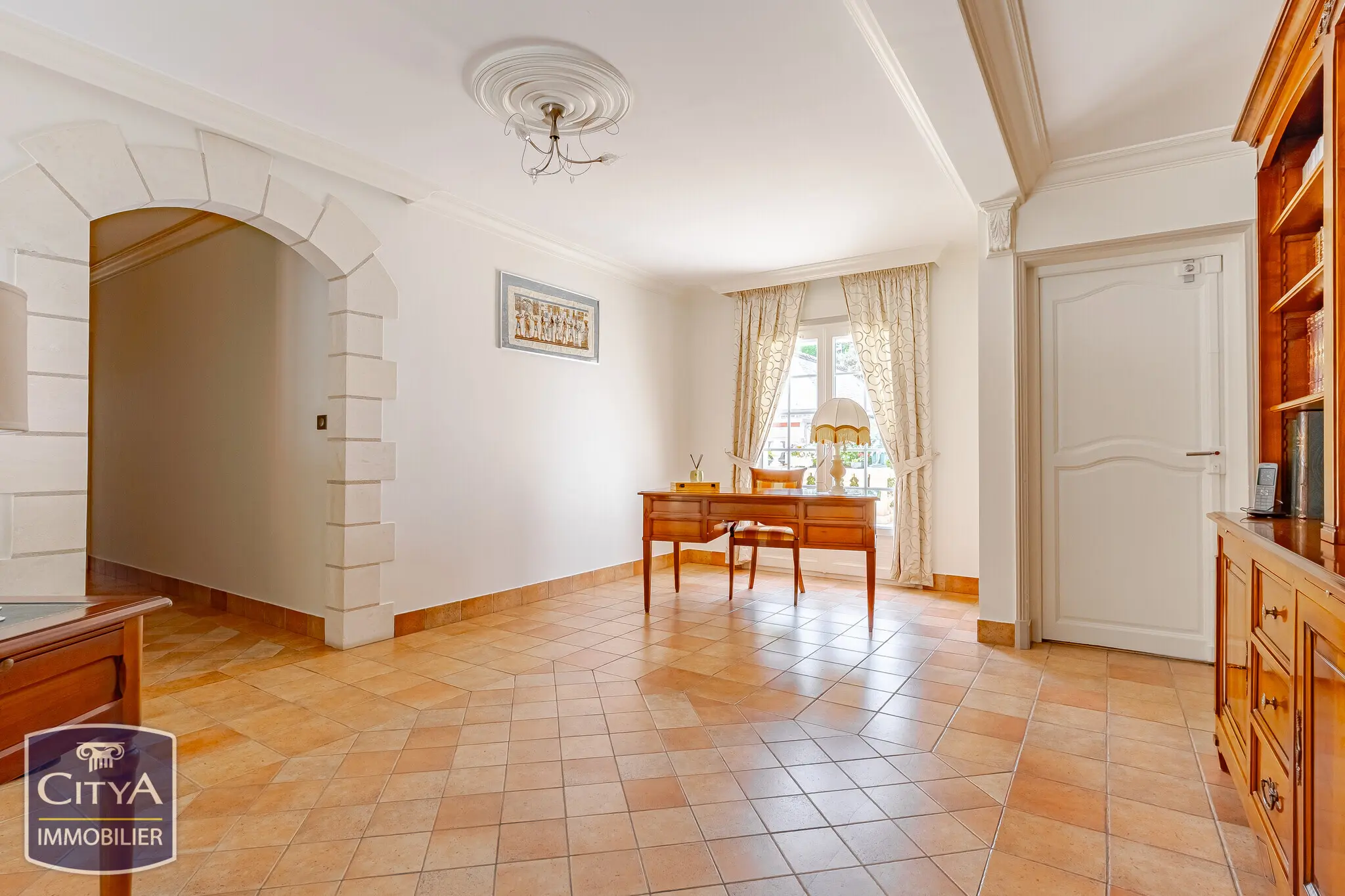 Photo 14 Maison 5 pièces 340m²