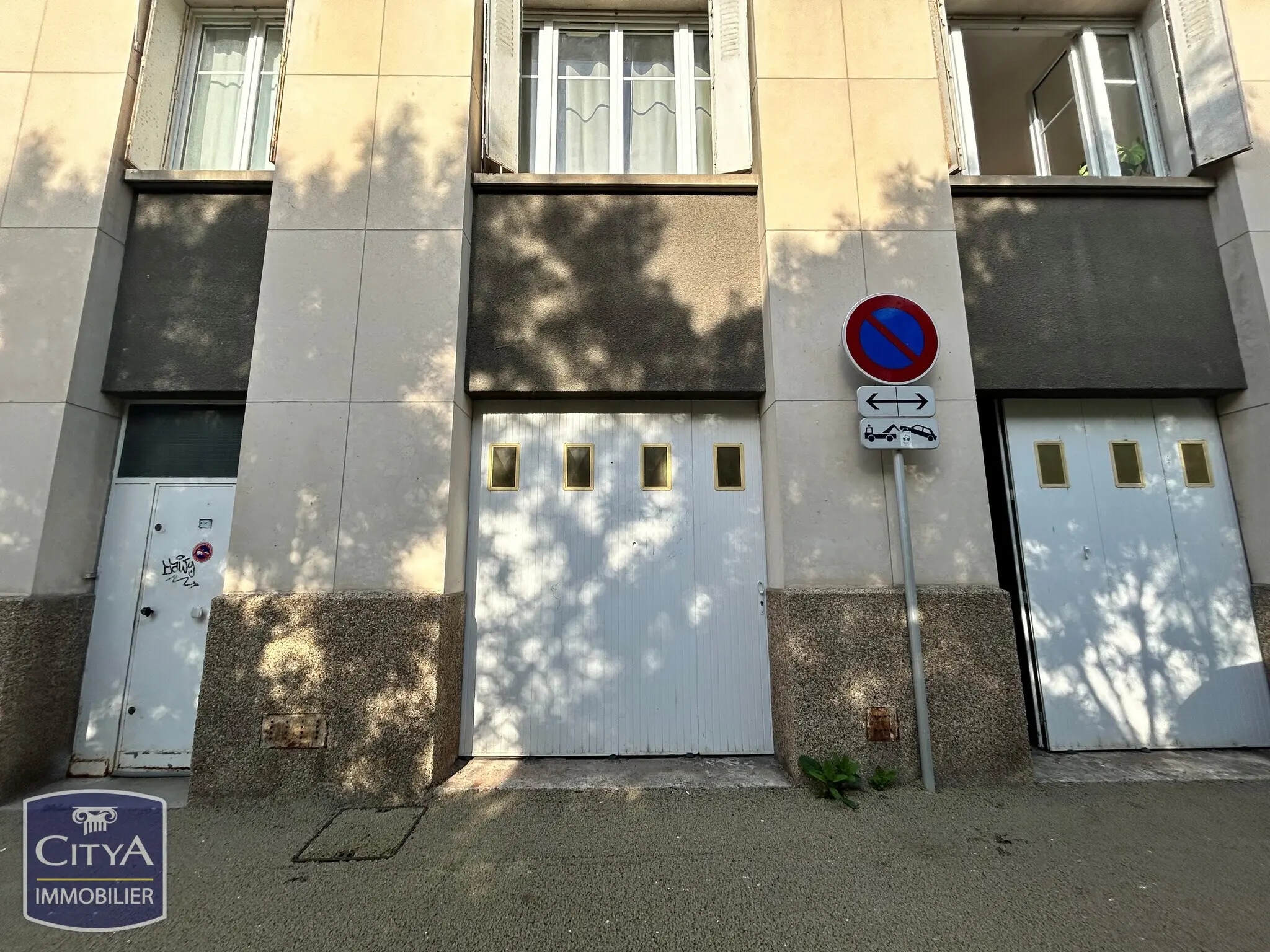 Photo 2 Parking 15m²