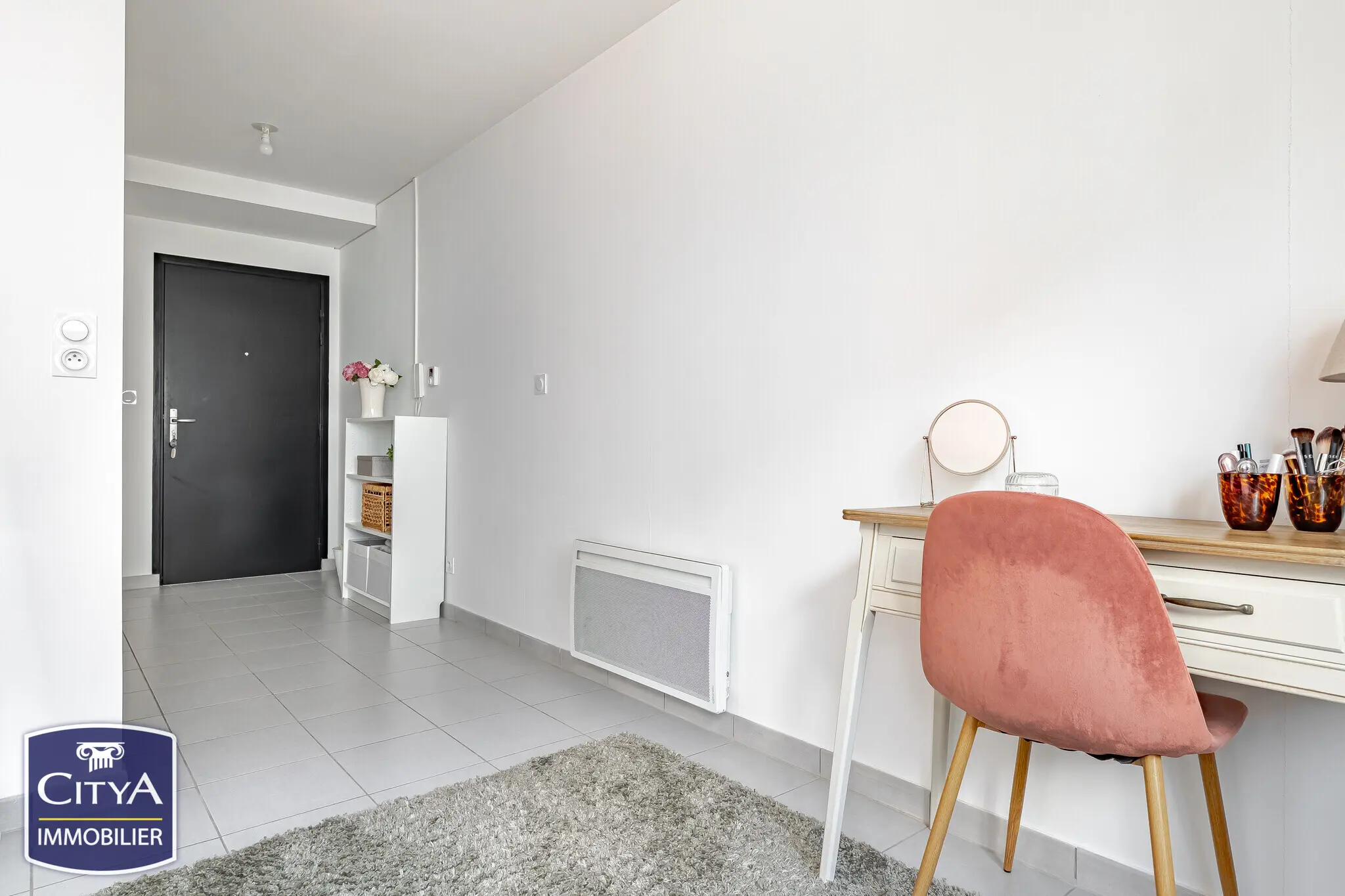 Photo 1 Appartement 1 pièce 21.5m²