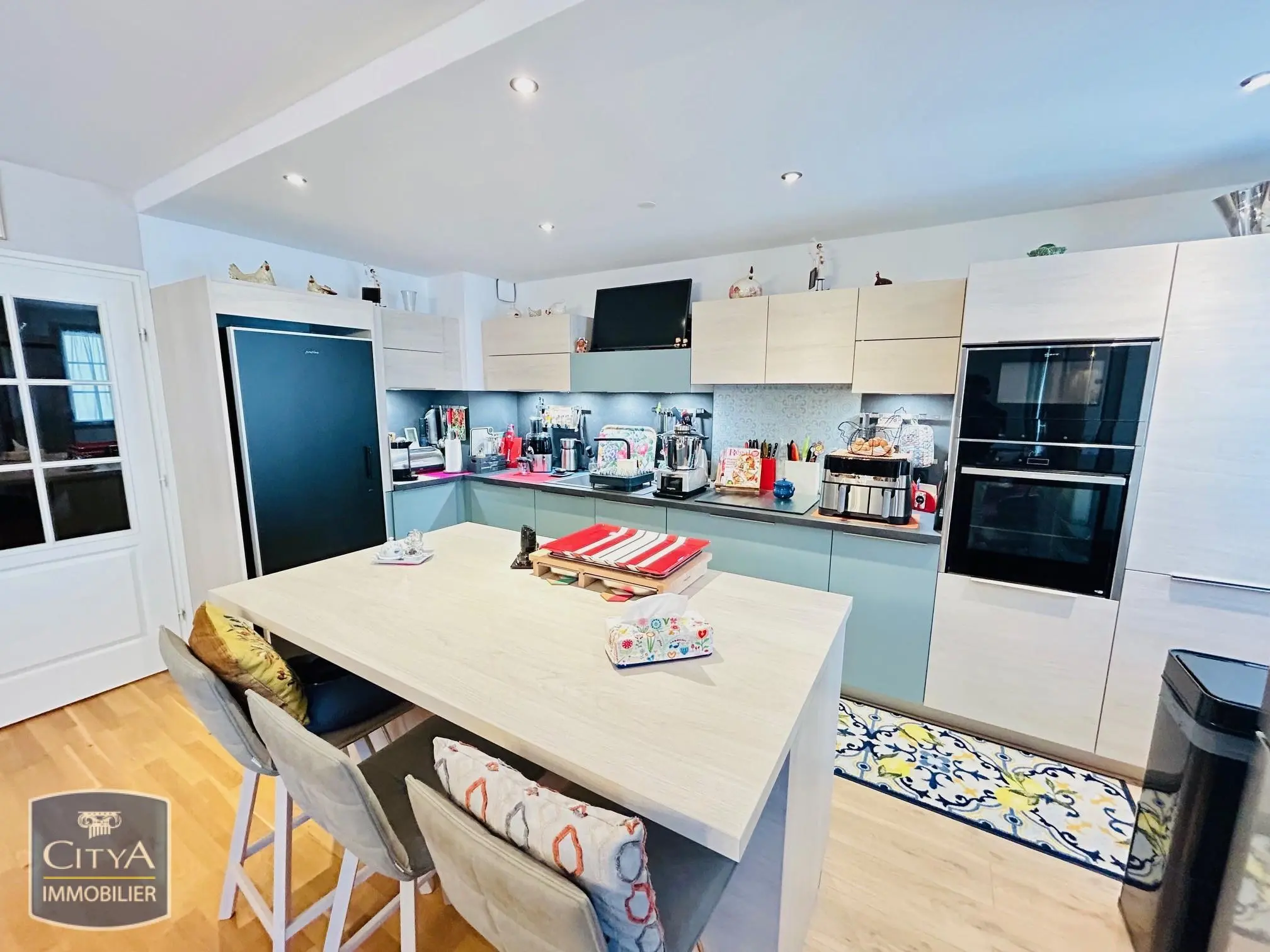 Photo 1 Appartement 5 pièces 119.84m²