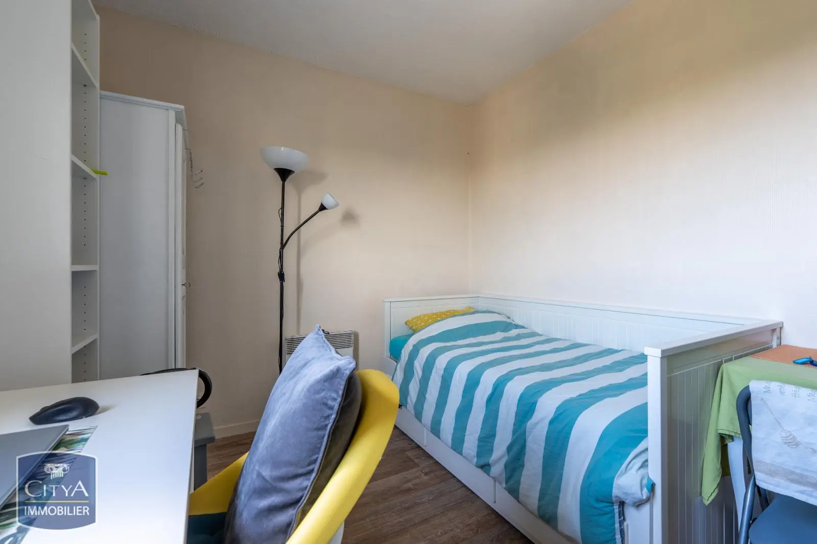 Photo 2 Appartement 1 pièce 12.97m²