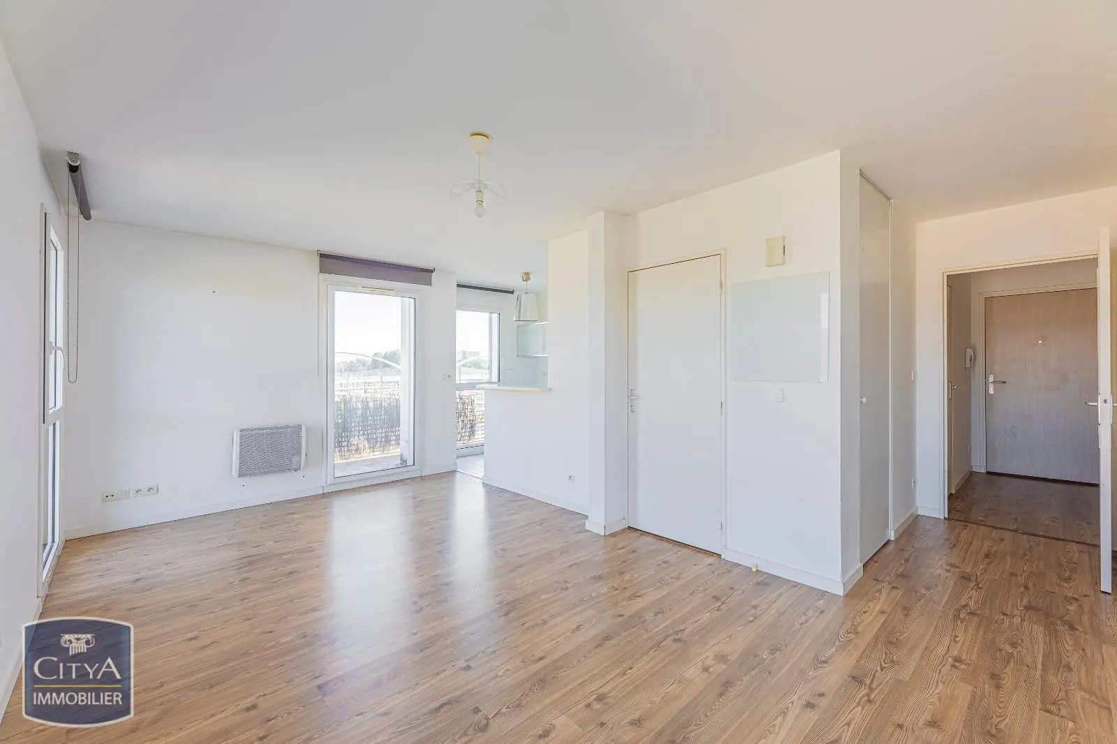 Photo 1 Appartement 1 pièce 32m²