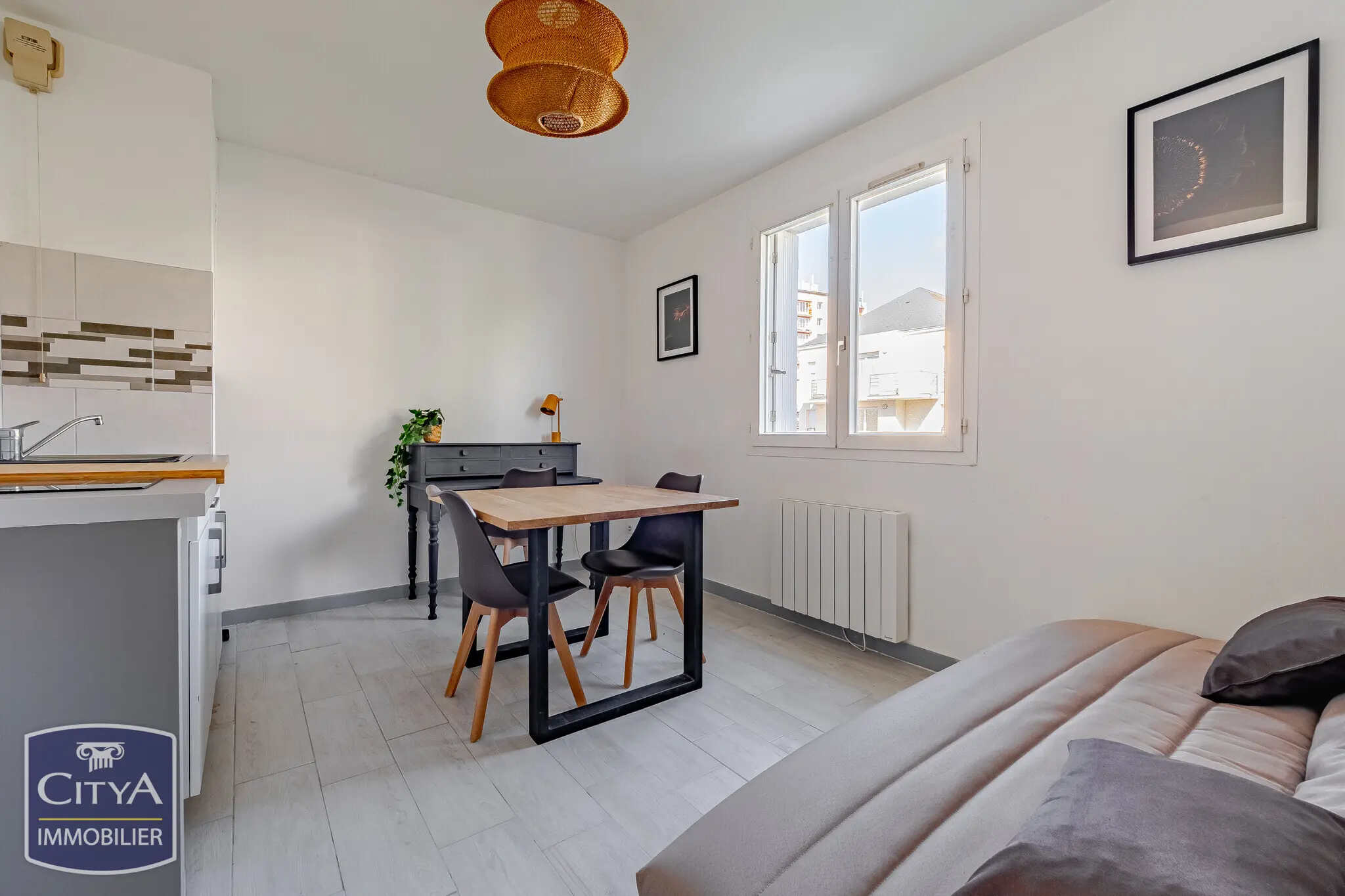 Photo 1 Appartement 1 pièce 18m²