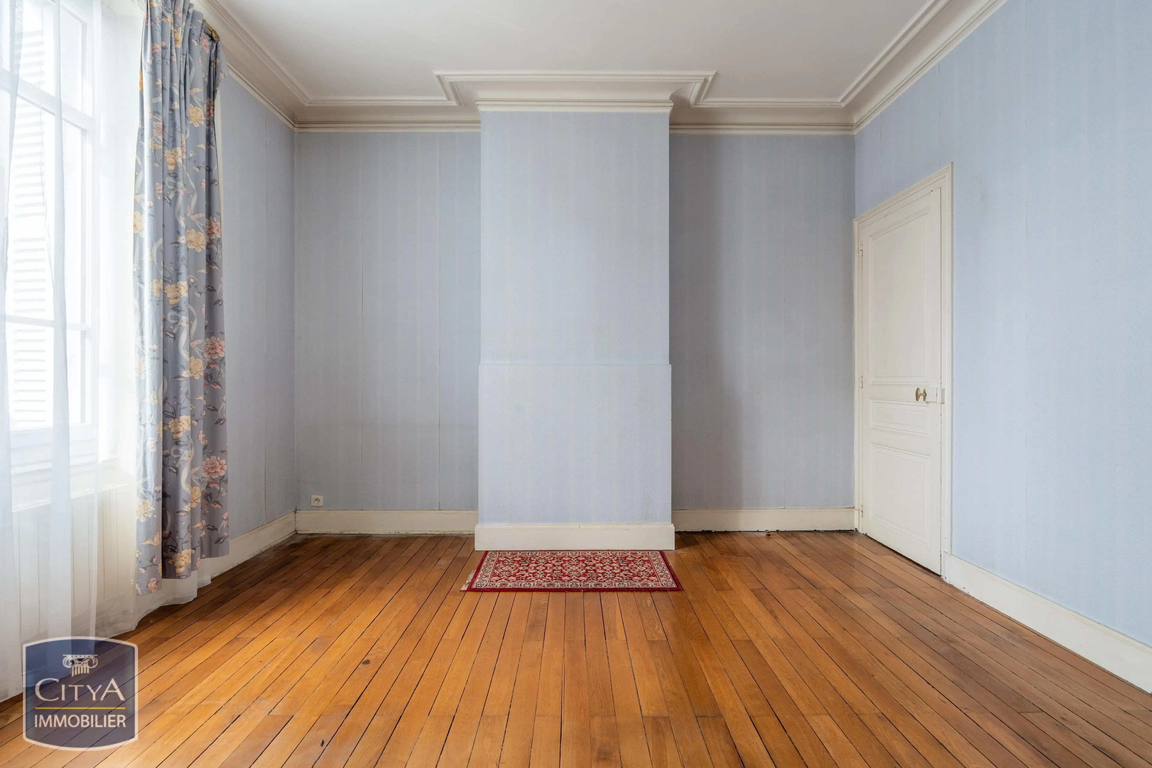 Photo 5 Maison 10 pièces 200m²