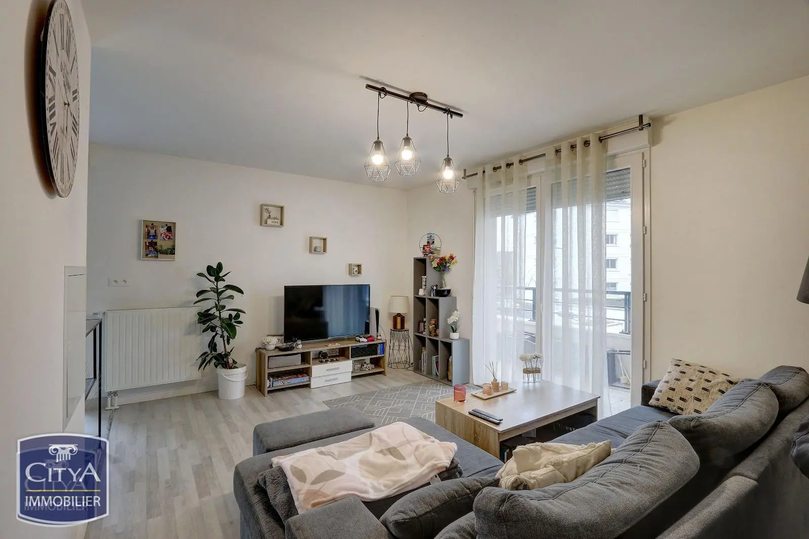 Photo 1 Appartement 3 pièces 65m²