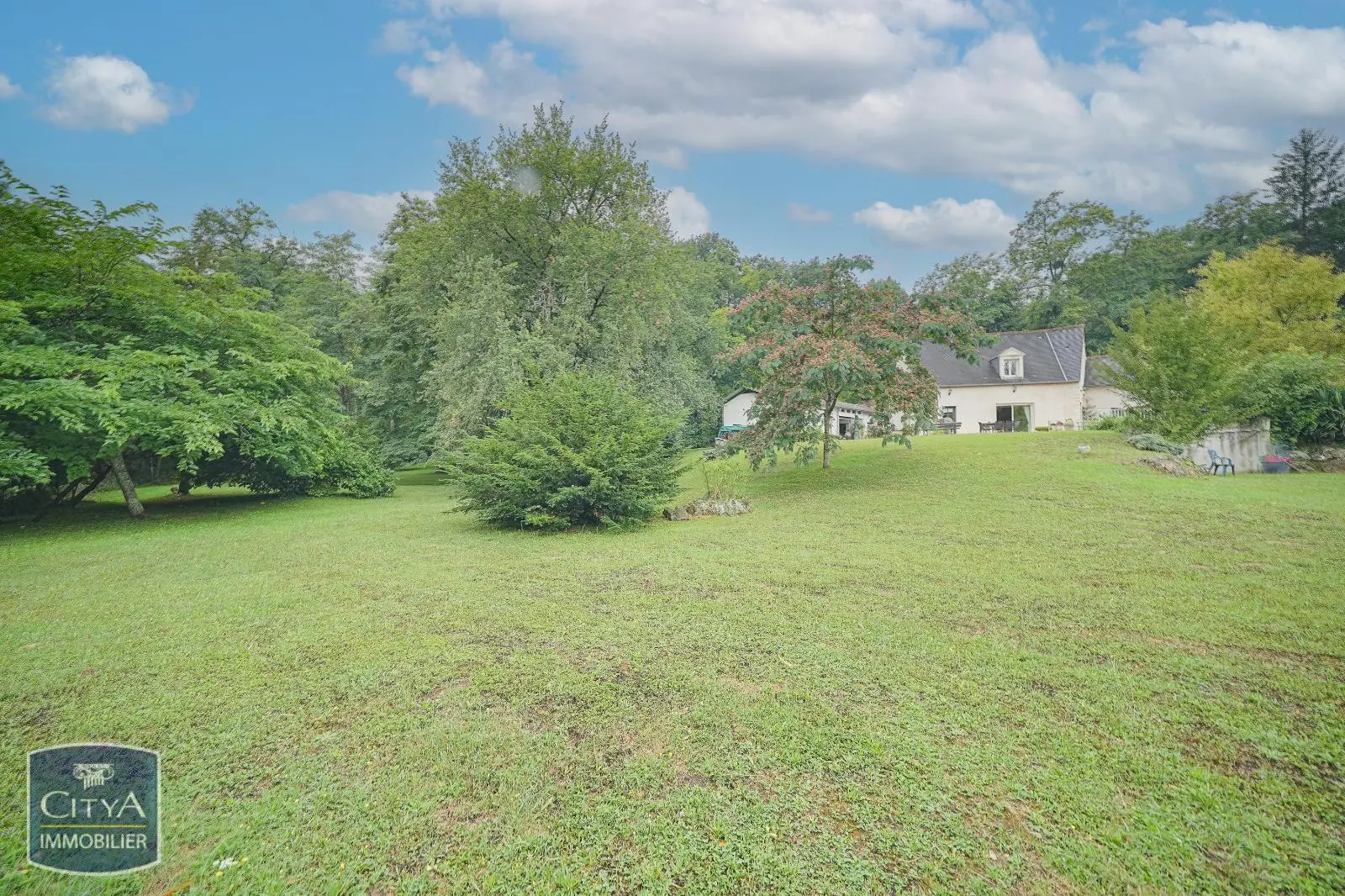 Photo 2 Maison 8 pièces 185m²